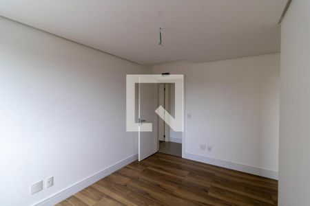 Apartamento à venda com 601m², 4 quartos e 2 vagasSuíte 2