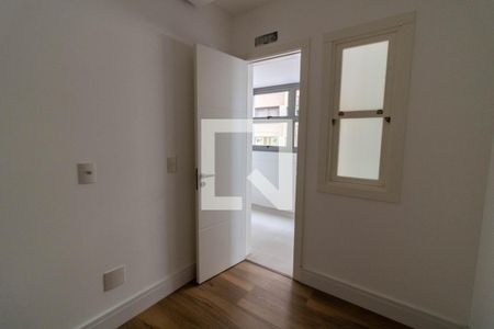 Apartamento à venda com 601m², 4 quartos e 2 vagasQuarto de Serviço