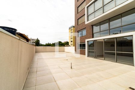 Apartamento à venda com 601m², 4 quartos e 2 vagasQuintal