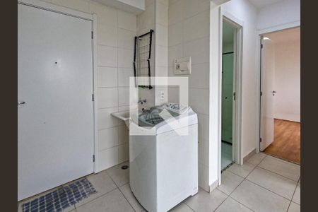 Apartamento à venda com 32m², 2 quartos e sem vaga Apartamento à venda com 32m², 2 quartos e sem vagaCozinha e Área de Serviço