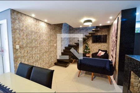 Sala de casa para alugar com 2 quartos, 152m² em Vasco da Gama, Rio de Janeiro