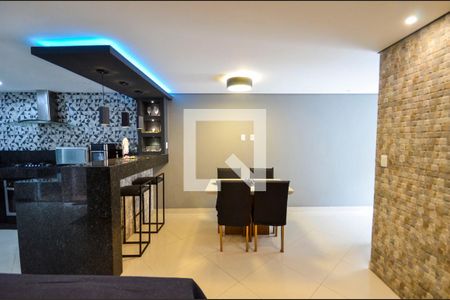 Sala de casa para alugar com 2 quartos, 152m² em Vasco da Gama, Rio de Janeiro