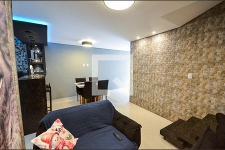 Sala de casa para alugar com 2 quartos, 152m² em Vasco da Gama, Rio de Janeiro