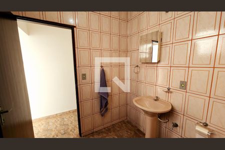 Casa à venda com 500m², 3 quartos e NaN vagas Casa à venda com 500m², 3 quartos e NaN vagasBanheiro