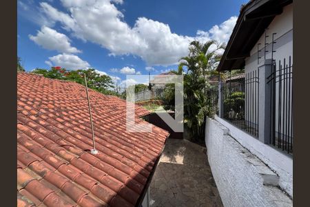 Casa à venda com 350m², 3 quartos e 6 vagas Casa à venda com 350m², 3 quartos e 6 vagasÁrea comum
