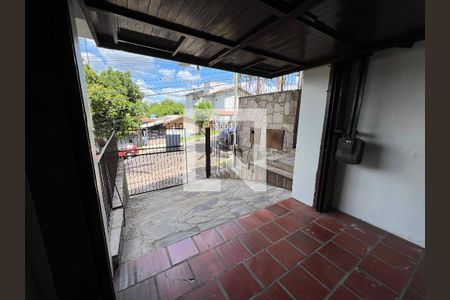 Casa à venda com 350m², 3 quartos e 6 vagas Casa à venda com 350m², 3 quartos e 6 vagasGaragem 2