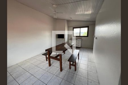 Casa à venda com 350m², 3 quartos e 6 vagas Casa à venda com 350m², 3 quartos e 6 vagasÁrea externa