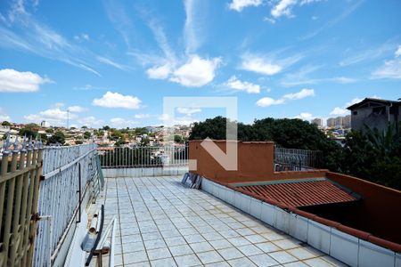 Casa à venda com 300m², 1 quarto e 4 vagasTerraço