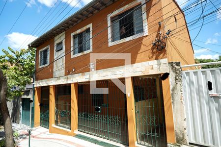 Casa à venda com 300m², 1 quarto e 4 vagasFachada