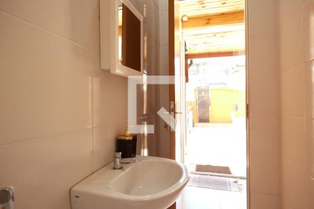 Casa à venda com 300m², 1 quarto e 4 vagasBanheiro 2