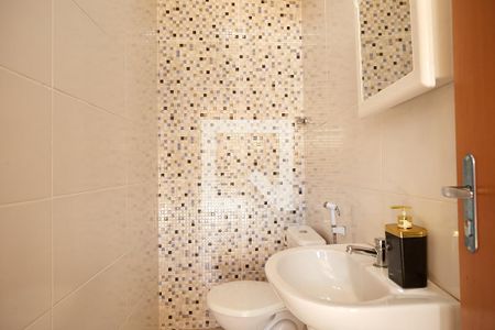 Casa à venda com 300m², 1 quarto e 4 vagasBanheiro 2