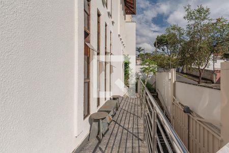 Casa à venda com 280m², 4 quartos e 3 vagasVaranda - Entrada