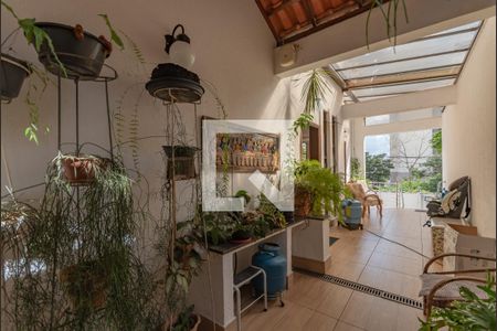 Casa à venda com 280m², 4 quartos e 3 vagasVaranda