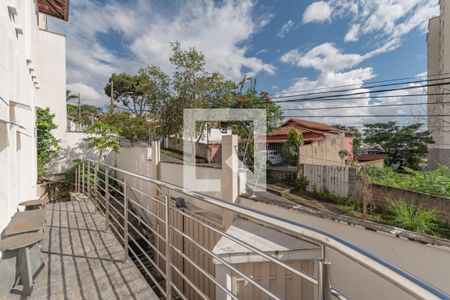 Casa à venda com 280m², 4 quartos e 3 vagasVaranda - Entrada