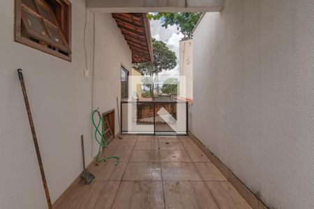 Casa à venda com 280m², 4 quartos e 3 vagasVaranda da Suíte