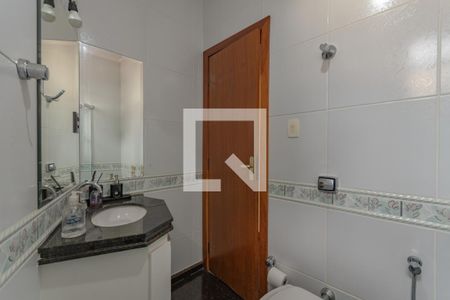 Casa à venda com 280m², 4 quartos e 3 vagasBanheiro Social 1