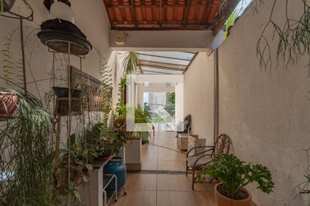 Casa à venda com 280m², 4 quartos e 3 vagasVaranda