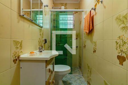 Casa à venda com 248m², 4 quartos e 2 vagas Casa à venda com 248m², 4 quartos e 2 vagasBanheiro