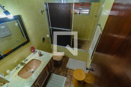 Casa à venda com 248m², 4 quartos e 2 vagas Casa à venda com 248m², 4 quartos e 2 vagasBanheiro casa 2