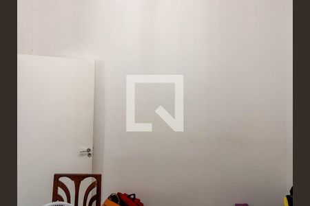 Casa à venda com 180m², 4 quartos e 2 vagasCasa 2- Quarto