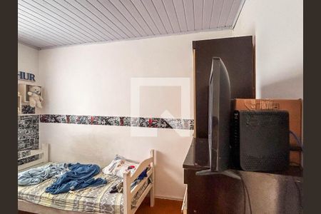 Casa à venda com 180m², 4 quartos e 2 vagasCasa 3- Quarto 1