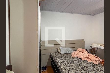 Casa à venda com 180m², 4 quartos e 2 vagasCasa 3- Quarto 2