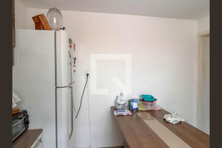 Casa à venda com 180m², 4 quartos e 2 vagasCasa 3- Cozinha