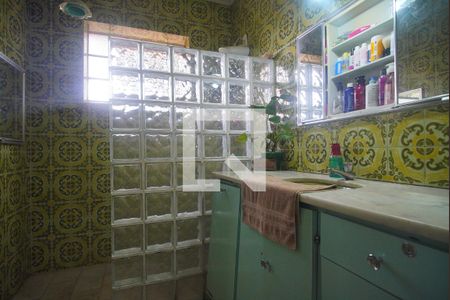 Casa à venda com 286m², 4 quartos e 2 vagasBanheiro