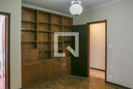 Casa à venda com 260m², 3 quartos e 2 vagas Casa à venda com 260m², 3 quartos e 2 vagasQuarto 3