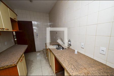 Apartamento à venda com 115m², 3 quartos e 2 vagas Apartamento à venda com 115m², 3 quartos e 2 vagasCozinha