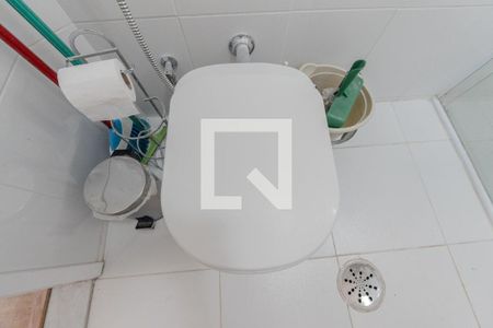 Banheiro de kitnet/studio para alugar com 1 quarto, 30m² em Bela Vista, São Paulo