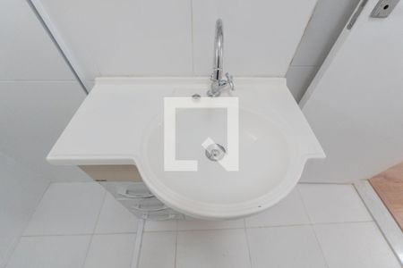 Banheiro de kitnet/studio para alugar com 1 quarto, 30m² em Bela Vista, São Paulo