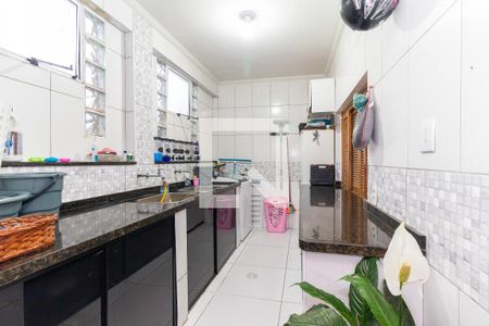 Casa à venda com 280m², 3 quartos e 2 vagas Casa à venda com 280m², 3 quartos e 2 vagasÁrea de Serviço