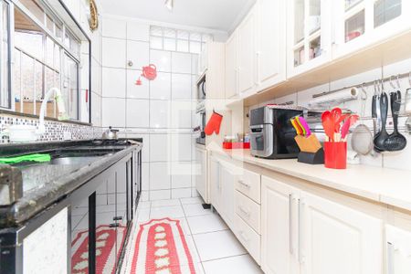 Casa à venda com 280m², 3 quartos e 2 vagas Casa à venda com 280m², 3 quartos e 2 vagasCozinha