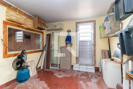 Casa à venda com 280m², 3 quartos e 2 vagas Casa à venda com 280m², 3 quartos e 2 vagasSótão