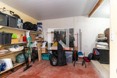 Casa à venda com 280m², 3 quartos e 2 vagas Casa à venda com 280m², 3 quartos e 2 vagasSótão