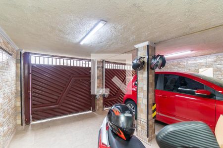 Casa à venda com 280m², 3 quartos e 2 vagas Casa à venda com 280m², 3 quartos e 2 vagasGaragem