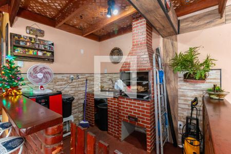 Casa à venda com 280m², 3 quartos e 2 vagas Casa à venda com 280m², 3 quartos e 2 vagasEspaço Gourmet