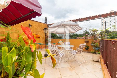 Casa à venda com 280m², 3 quartos e 2 vagas Casa à venda com 280m², 3 quartos e 2 vagasVaranda da Sala