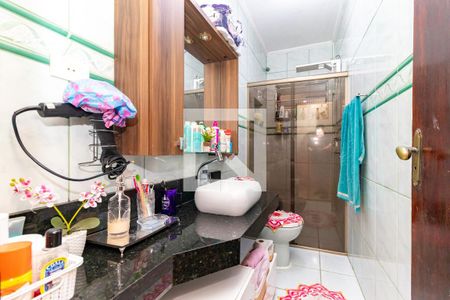 Casa à venda com 280m², 3 quartos e 2 vagas Casa à venda com 280m², 3 quartos e 2 vagasBanheiro Social