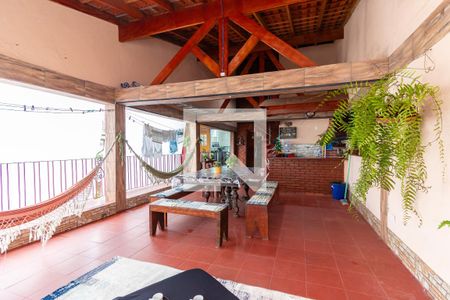 Casa à venda com 280m², 3 quartos e 2 vagas Casa à venda com 280m², 3 quartos e 2 vagasEspaço Gourmet