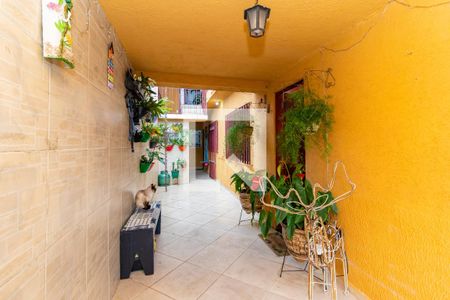 Casa à venda com 280m², 3 quartos e 2 vagas Casa à venda com 280m², 3 quartos e 2 vagasQuintal