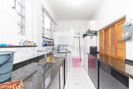 Casa à venda com 280m², 3 quartos e 2 vagas Casa à venda com 280m², 3 quartos e 2 vagasÁrea de Serviço