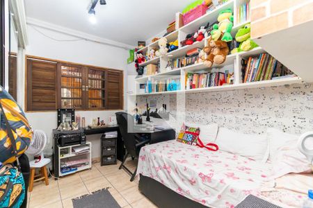 Casa à venda com 280m², 3 quartos e 2 vagas Casa à venda com 280m², 3 quartos e 2 vagasQuarto 2