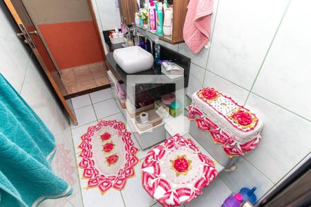 Casa à venda com 280m², 3 quartos e 2 vagas Casa à venda com 280m², 3 quartos e 2 vagasBanheiro Social