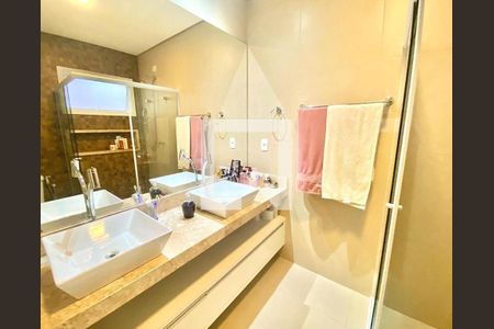 Casa de condomínio à venda com 237m², 3 quartos e 4 vagas Casa de condomínio à venda com 237m², 3 quartos e 4 vagasFoto 42