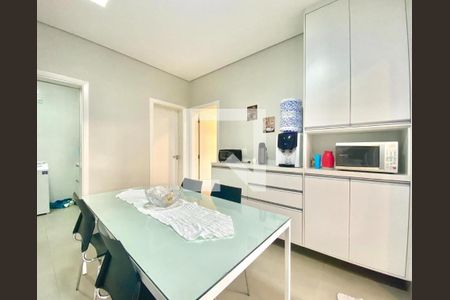 Foto 19 de casa de condomínio à venda com 3 quartos, 237m² em Swiss Park, Campinas