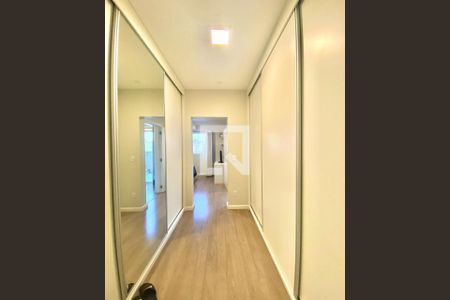 Casa de condomínio à venda com 237m², 3 quartos e 4 vagas Casa de condomínio à venda com 237m², 3 quartos e 4 vagasFoto 41