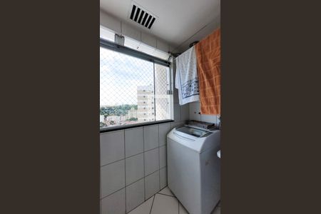 Apartamento à venda com 66m², 2 quartos e 2 vagas Apartamento à venda com 66m², 2 quartos e 2 vagasÁrea de Serviço