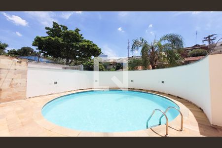 Apartamento à venda com 66m², 2 quartos e 2 vagas Apartamento à venda com 66m², 2 quartos e 2 vagasÁrea comum - Piscina